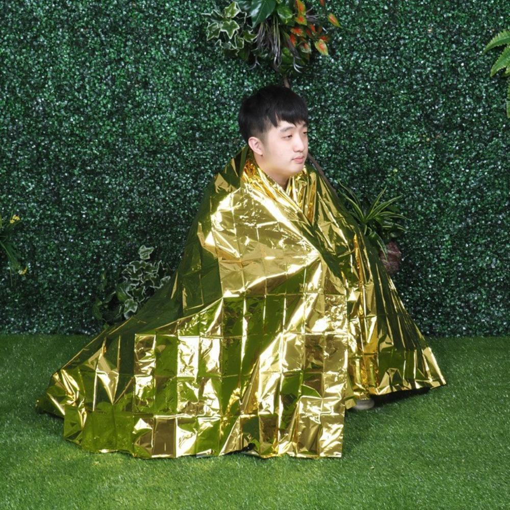 New Outdoor Survival Blanket Windproof Waterproof Gold Foil Blanket Camping Emergency Blanket