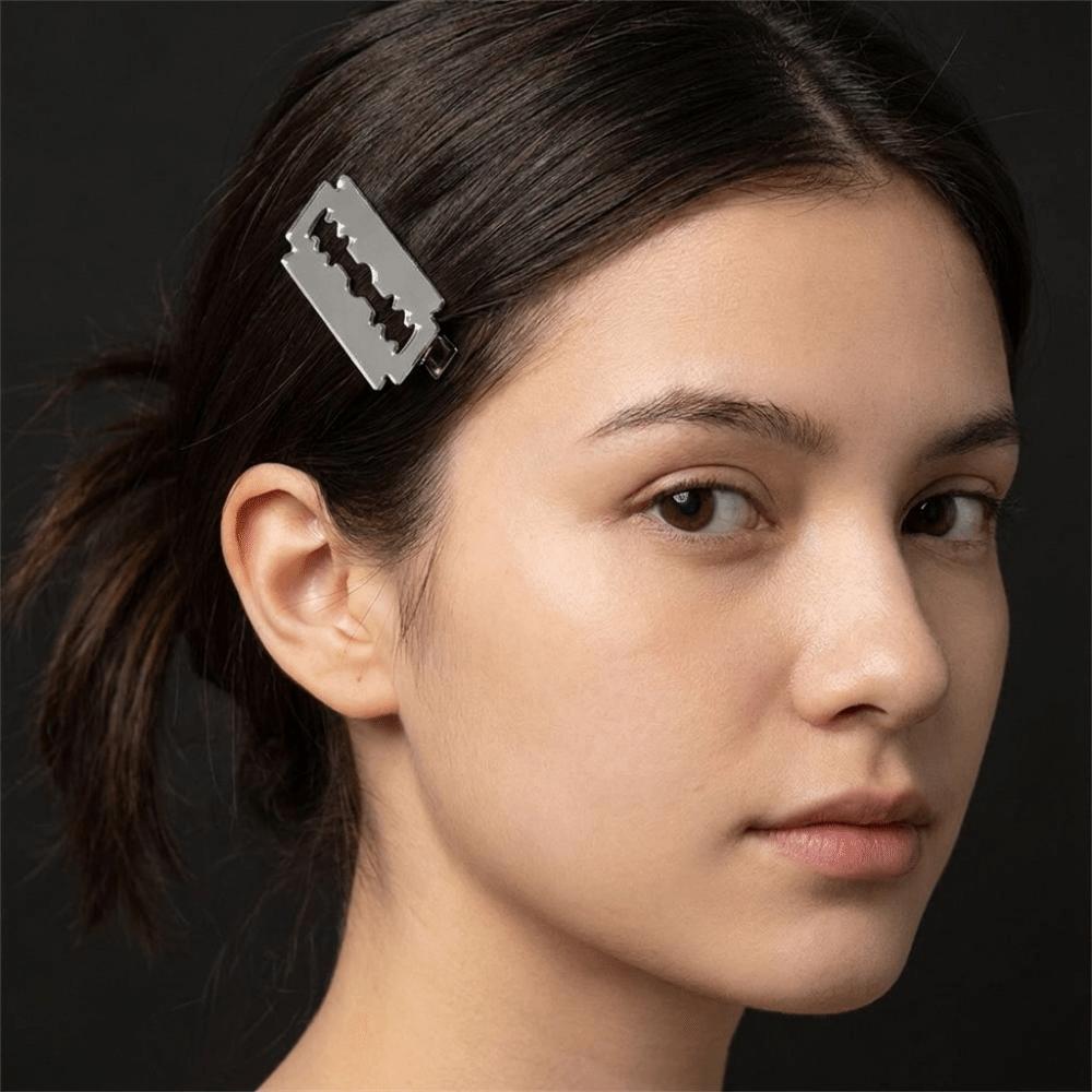 3 pcs/set Metal-Like Razor Blade Barrettes Lightweight Hair Accessories Acrylic Hair Clip Costume