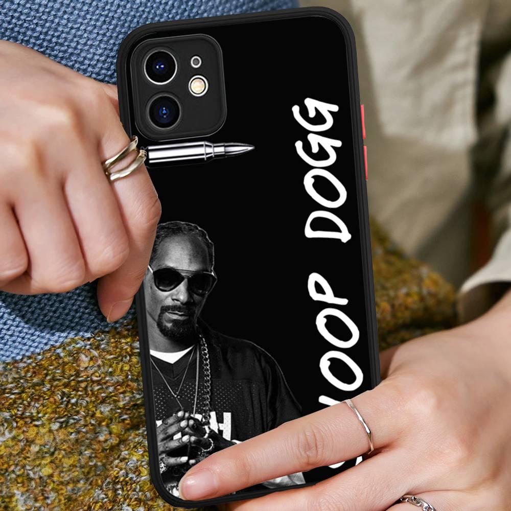 Чехол для телефона S-Snoop Singer Dogg для iPhone 13 12 X XS MAX Pro Max 16 15 11 14 Pro Max Ударопрочный матовый чехол