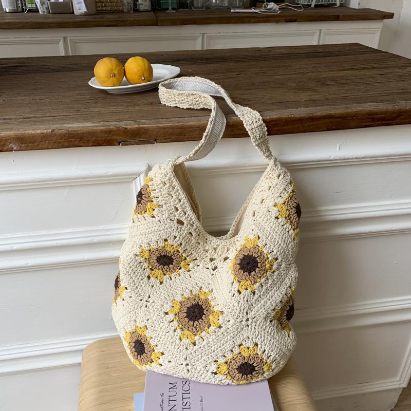 Summer New Fashion Hollow Woven Bag Shoulder Tote Casual Straw Large Capacity Commuter Bag