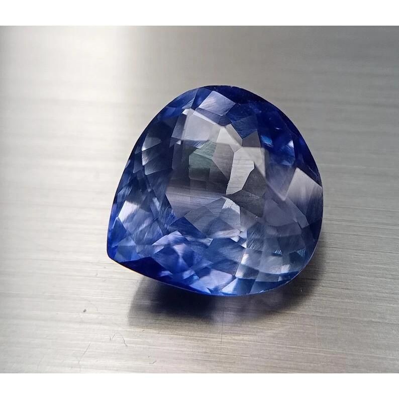 Natural Blue Tanzanite Loose Gemstone 8.67 ct Pear Cut for Jewelry Making and Gem Collections