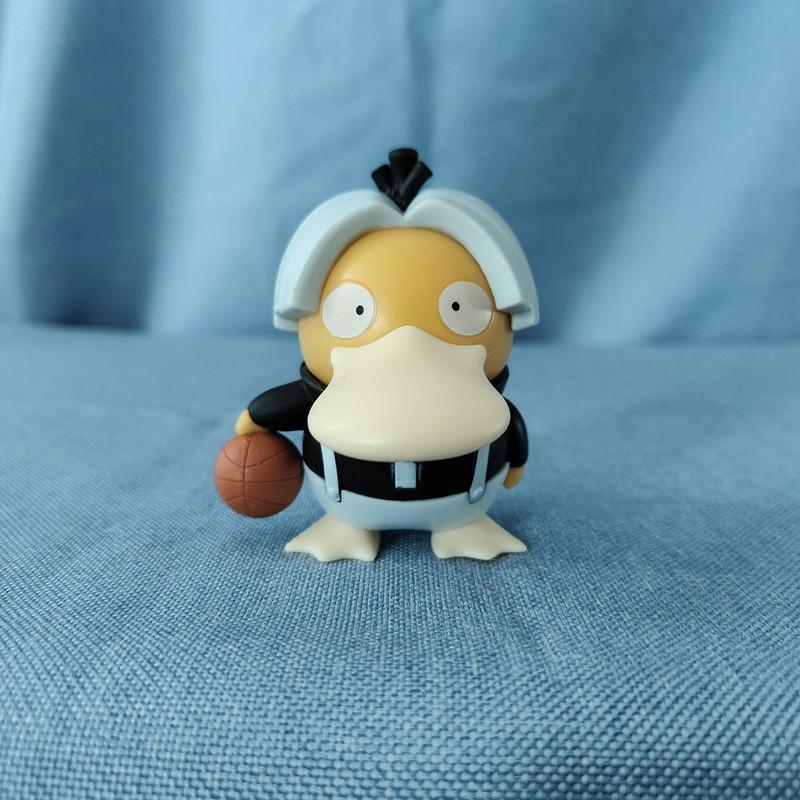 Crayon Shin Chan Kunkun Chicken Pvc Desk Ornament With Cartoon Style For Collectors