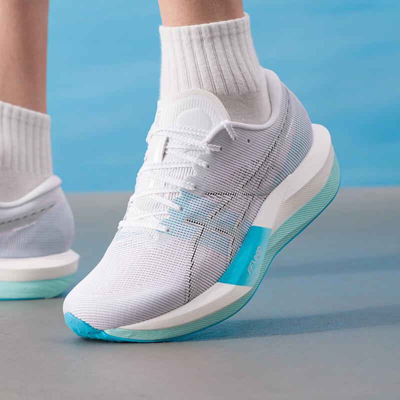 Asics Мужские беговые кроссовки MAGIC SPEED 5