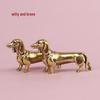 Латунная фигурка золотистого ретривера: Креативное маленькое изделие ручной работы для украшения дома, уличной лавки и популярный сувенир для живописной местности