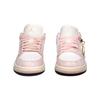 Jordan Кроссовки Air Jordan 1 Low Skateboard Shoes Женские Золотой Розовый DC0774-162(Команда1114-)