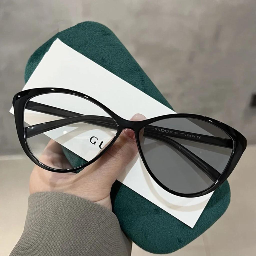 Trendy Cat Eye Photochromic Myopia Glasses Retro Oval Frame Color Changing Minus Diopter Eyewear Ultralight Near Sight Glasses