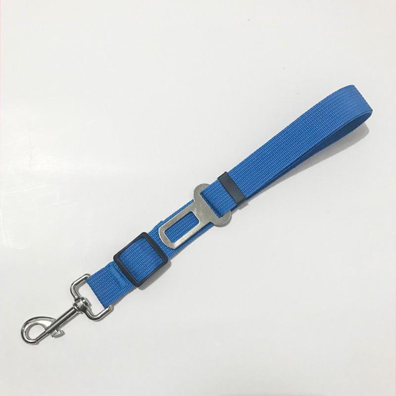 Втягивающийся поводок-ремень безопасности для собаки в автомобиль