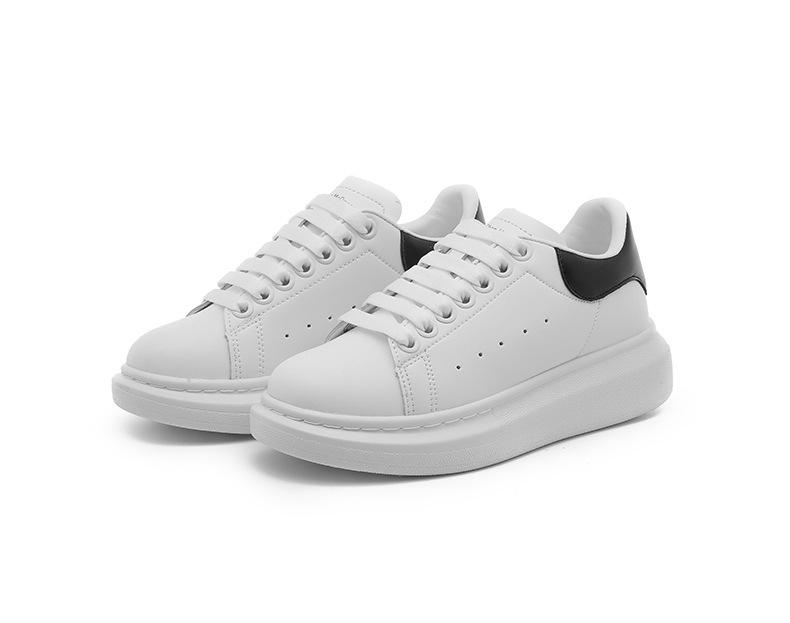 Популярные белые туфли McQueen, парная обувь, обувь на платформе, кожа, микрофибра, модная повседневная обувь, мужская и женская, одинаковая повседневная обувь для скейтборда