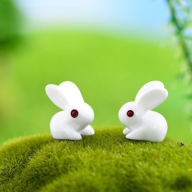 Cute Cartoon-style Red And White Rabbit Ornaments For Diy Mini Scenery Projects