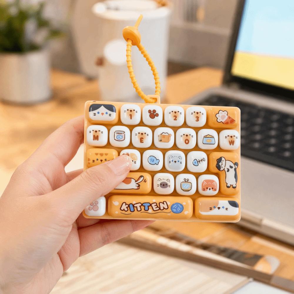 Creative Style Mini Keyboard Pendant 26 Key Keyboard Keychain Children Use