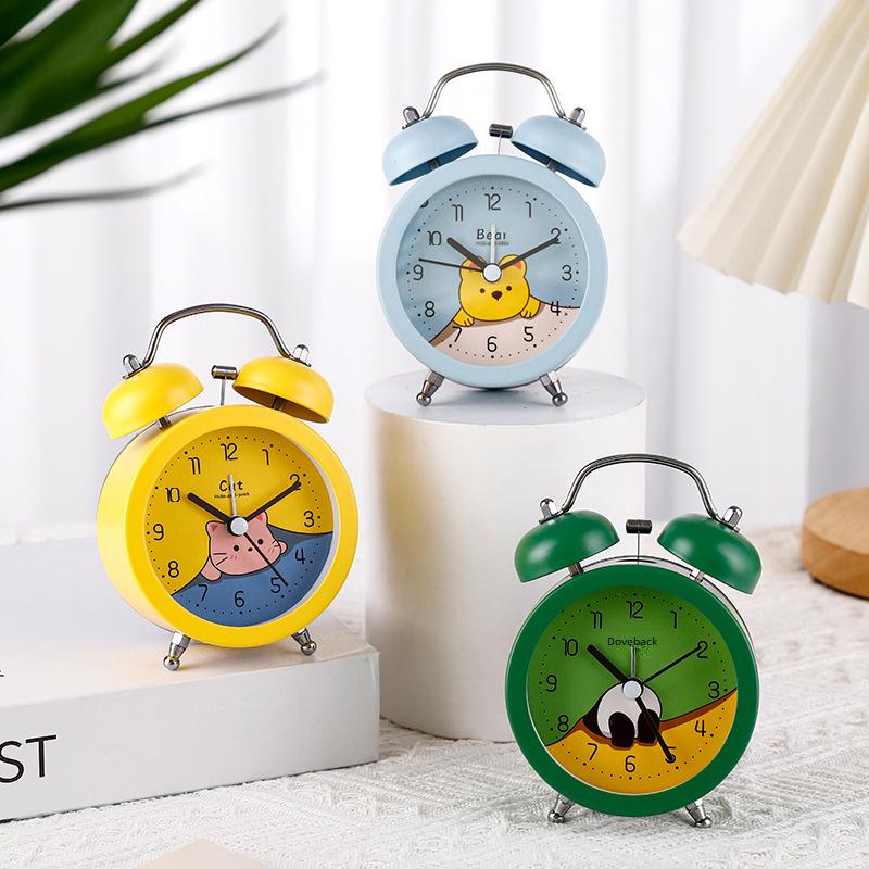 Супер громкий мультяшный металлический настольный будильник - тихий, креативный цифровой будильник