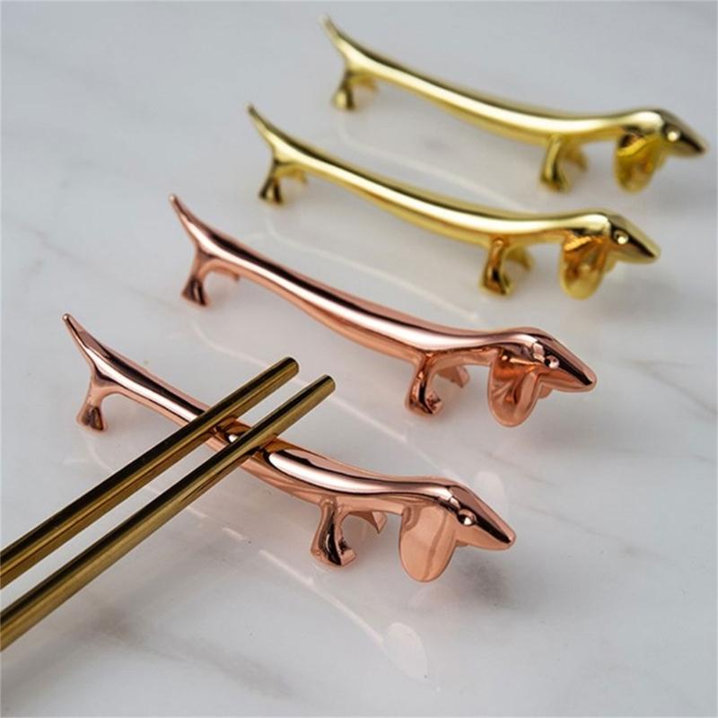Convenient Zinc Alloy Sausage Dog Chopstick Stands Handy Dachshund Chopstick Stand Holder Durable Kitchen Accessories