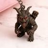 Крампус Брелок Винтажный Резной Ужасное Существо Демон Кольцо для Ключей Рюкзак Школьная Сумка Подвесное Украшение Шарм для Сумки Подвеска для Кошелька