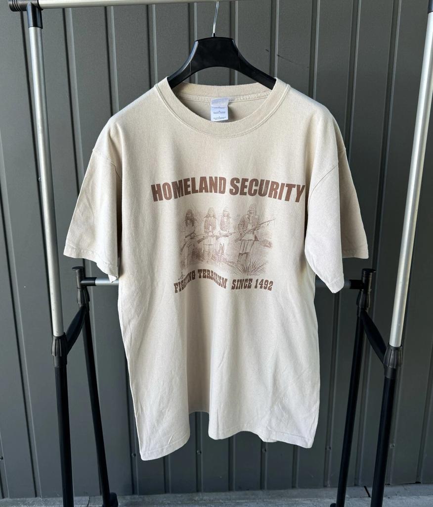Винтажная футболка Homeland Security Коренные американцы Юмор Y2k 1492