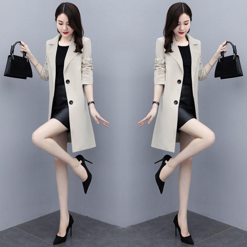 Женская ветровка средней длины в британском стиле весна/осень 2024 г.: Шикарная, высококачественная, модная свободная куртка в корейском стиле.