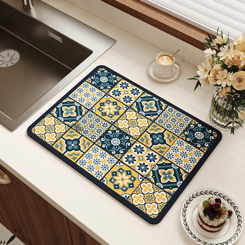 American Retro Quick-Dry Water-Absorbent Non-Slip Kitchen Mat for Countertops and Coffee Makers