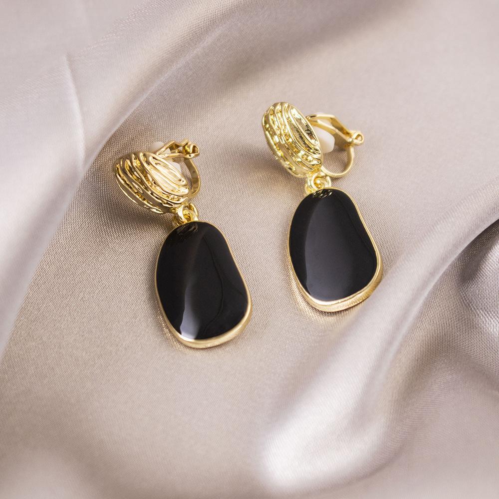 Универсальные легкие роскошные клипсы для ушей без проколов, повседневные высококачественные треугольные клипсы для ушей, универсальные женские серьги