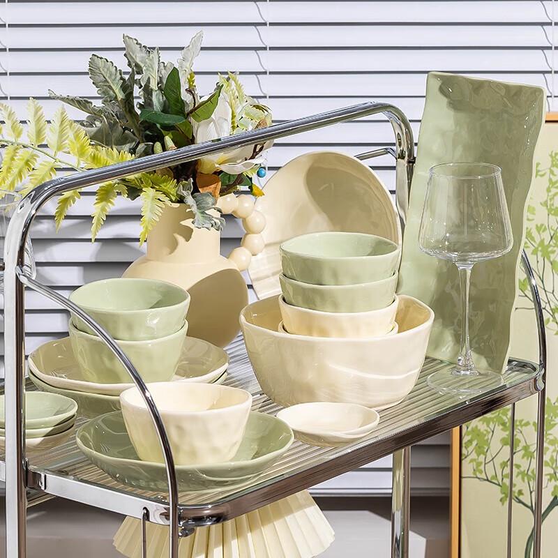 KANGMO 36-Piece Cream Style Ceramic Dinnerware Set with Casserole