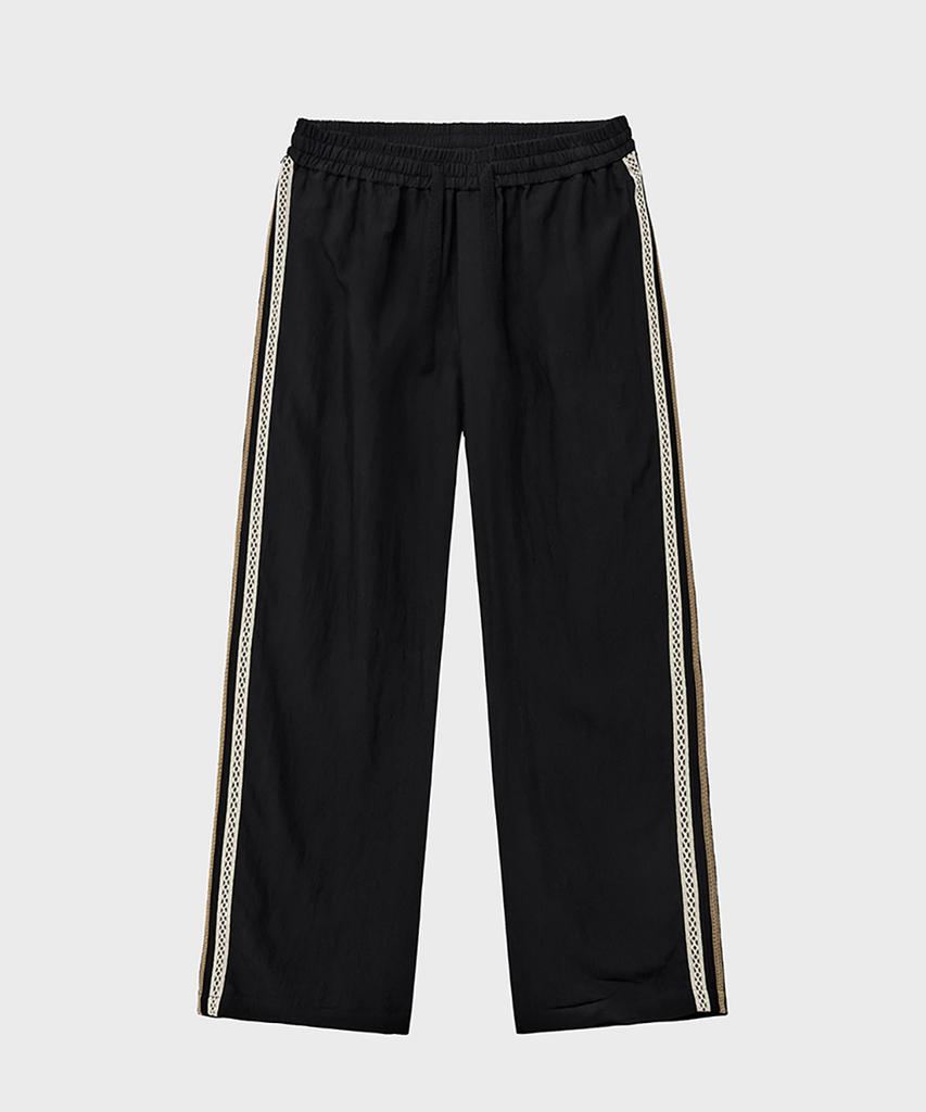 NOIRER Elastic Waist Wide Track Pants (Black)