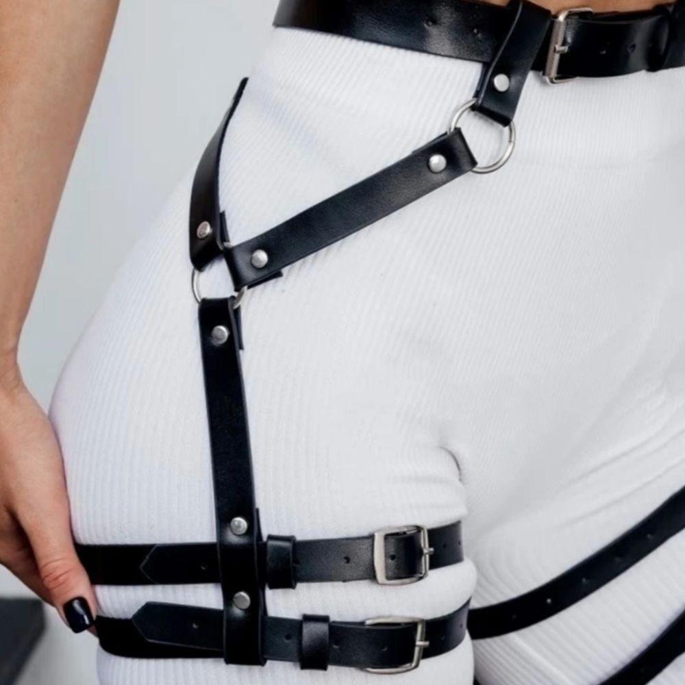 Punk Harness Waist Belt PU Leather Body Harness Belt Trendy Hollow Belt for Pants Dress Decoration