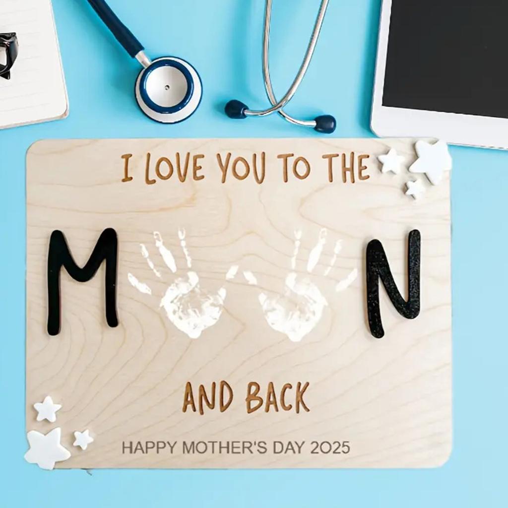 2025 Home Decor, Mother's Day Wooden Plaque DIY Handprint Souvenir Decoration