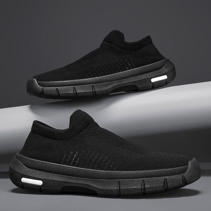 2025 New Men's Breathable Mesh Slip-On Sneakers Lightweight Summer Casual Shoes for Students Non-Slip Running Travel Shoes