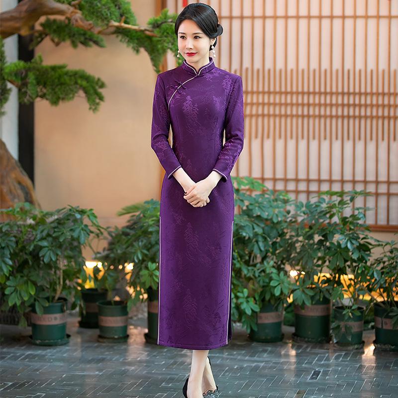 Autumn and winter new velvet thickened long cheongsam mother dress Xi mother-in-law return home slim wedding dress dress