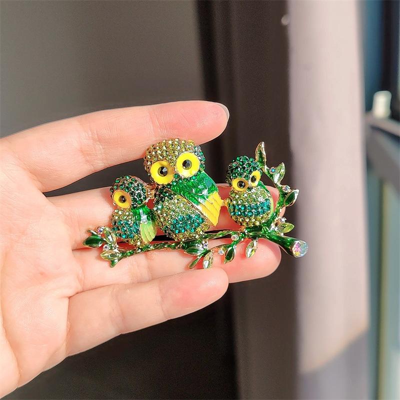 Брошь в виде совы с бриллиантами, аксессуары для одежды, животное, птица, кристалл, корсаж, свитер, цветная куртка, аксессуары