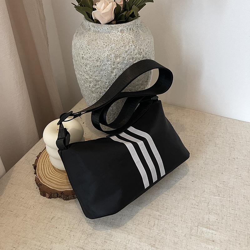 Nylon Cloth Bag Women's Large-capacity Bag Autumn New Simple Casual Striped Shoulder Bag Broadband Messenger Bag