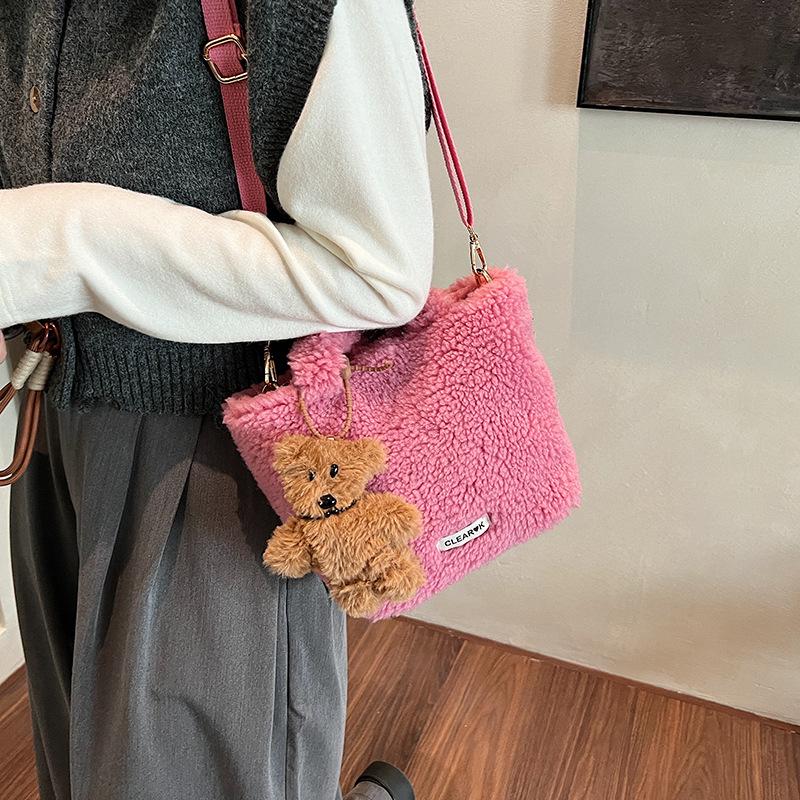 Hairy Bag Women's 2025 Autumn and Winter New Bucket Bag Cute Handbag Ins Versatile Shoulder Messenger Bag