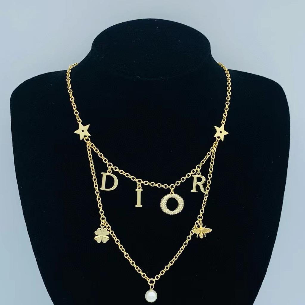 Жемчужное ожерелье с буквой и бриллиантами для женщин