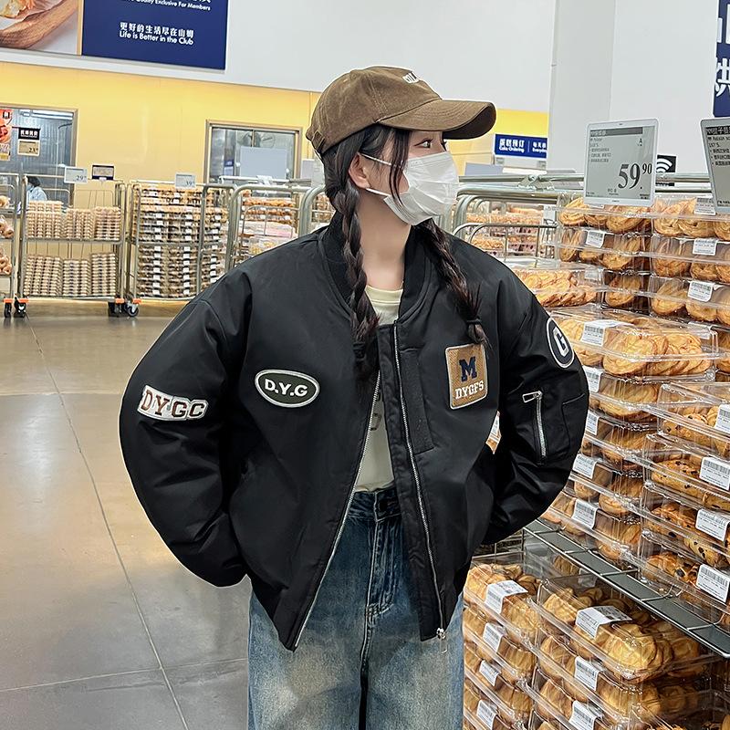 Американская хлопковая куртка женская 2025 новая зимняя короткая студенческая парная бейсбольная форма стеганая куртка стеганая куртка-авиатор куртка