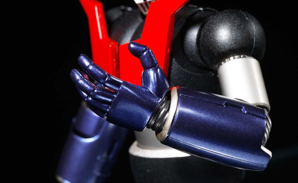 TAMASHII NATIONS Super Robot Chogokin Mazinger Z 135mm ABS PVC Diecast Painted Movable Figure ~Iron (Kurogane) Finish~ Approx. & &