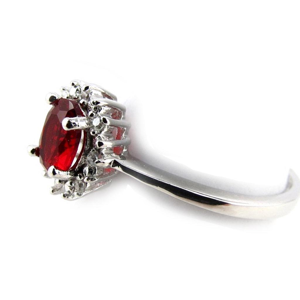 Серебряное кольцо "Сисси" красное