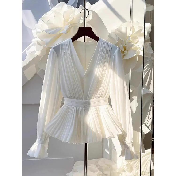 Молодежная элегантная плиссированная белая рубашка с длинным рукавом на пуговицах для женщин с V-образным вырезом и оборками, базовая блузка из шифона для офиса и повседневной носки