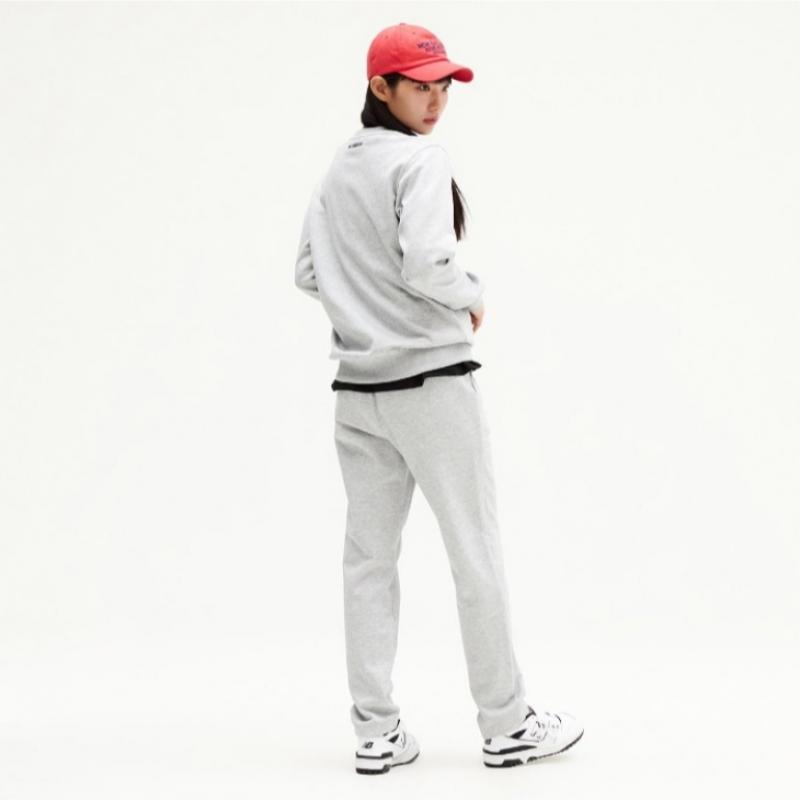 New Balance Футболка с длинным рукавом Rqk Nbnce11013 Ac Uni Essential Small Logo Sweatshirt Sta