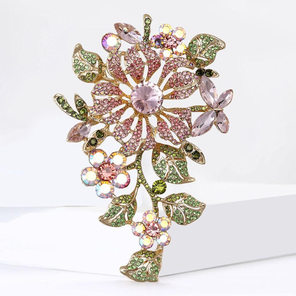 Banquet Crystal Flower Brooch Vintage Corsage Ornament Luxury Pin French Style Exaggeration Metal Rhinestone Brooch Women
