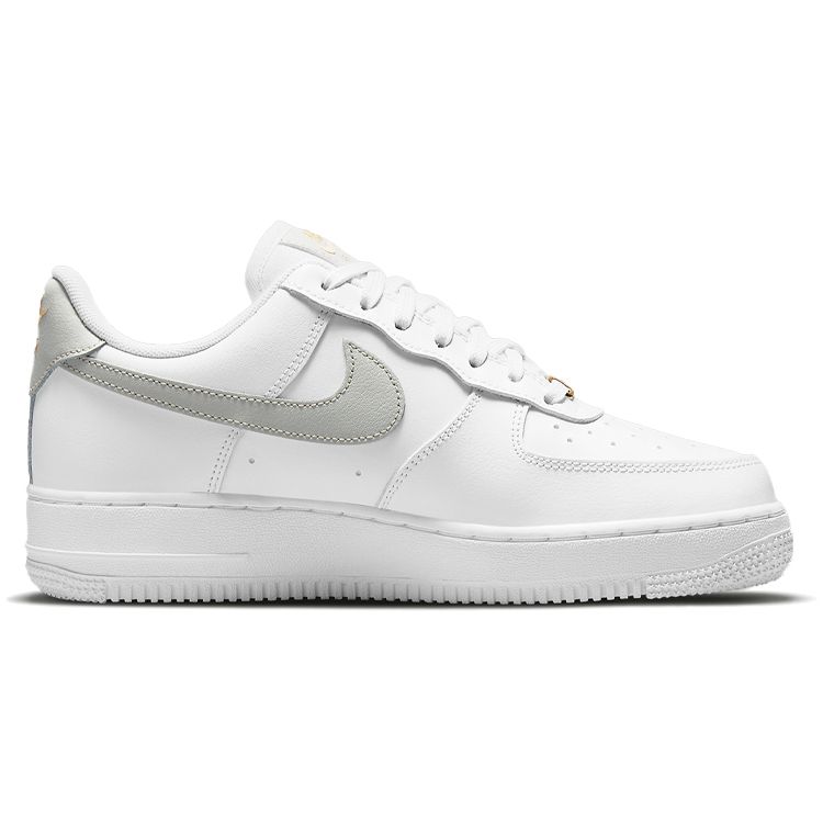 Nike Air Force 1 Белые светло-серебристые женские кроссовки CZ0270-106