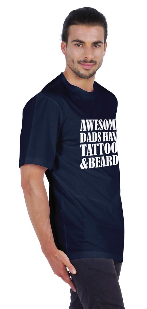 Inkmeso Мужская графическая футболка с круглым вырезом «У потрясающих пап есть татуировки и бороды»