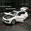 Масштаб 1/32 Сплавная машина Porsche Cayenne Turbo Литая модель Звук Свет Миниатюрная модель автомобиля Декоративные модные украшения для подарка другу