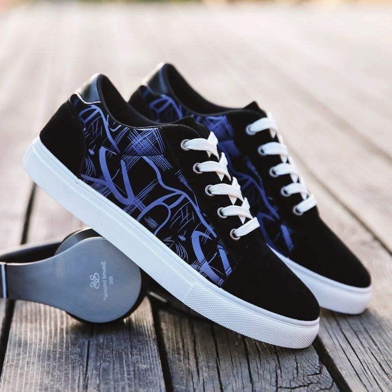 Мужские дышащие спортивные кроссовки весна/лето 2025: Универсальная повседневная обувь в трендовых черном и белом цветах для студентов