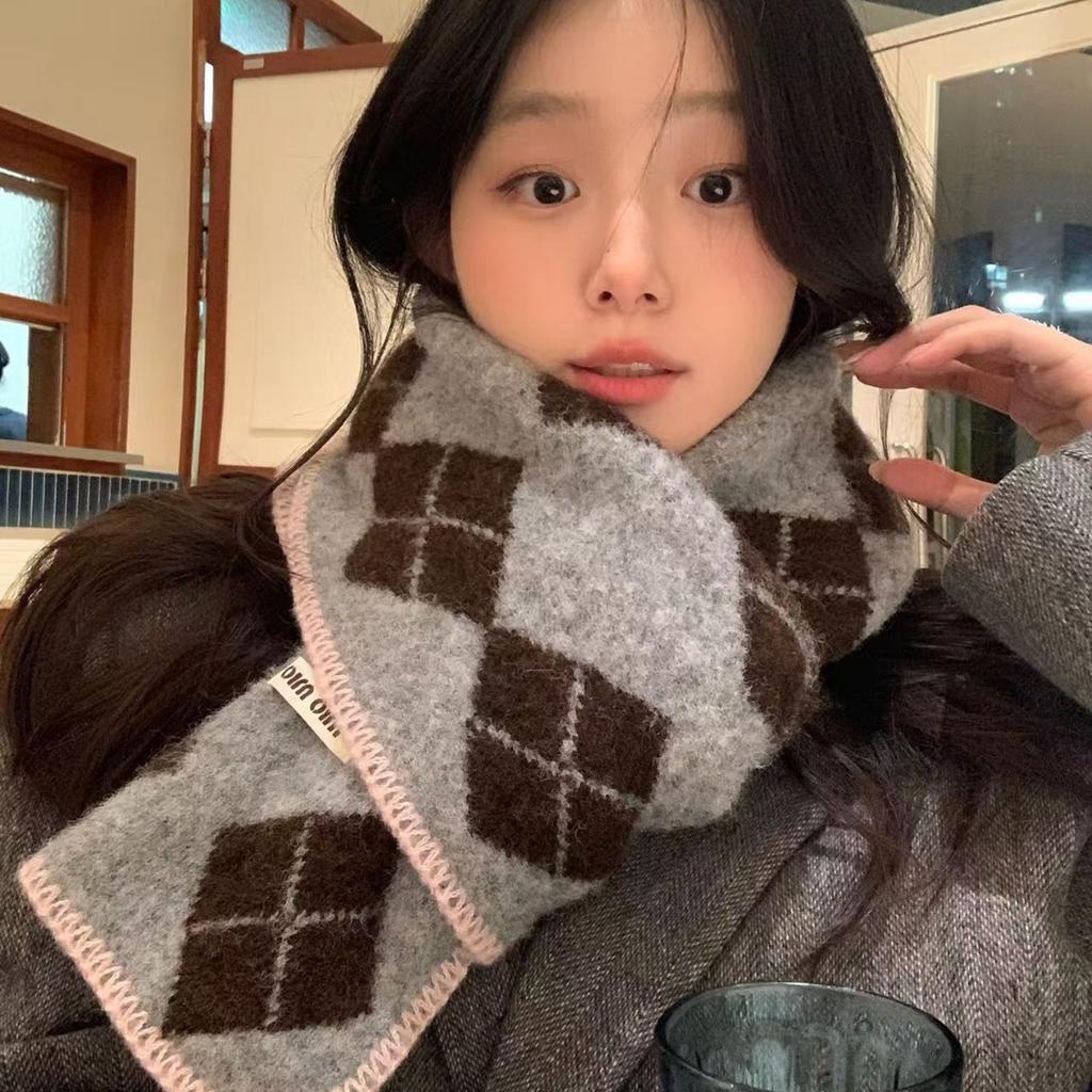 College Style Rhombus Polka Dot Scarf with Wool Scarf Imitation Cashmere Edge Contrasting Autumn and Winter Warm Shawl for Women