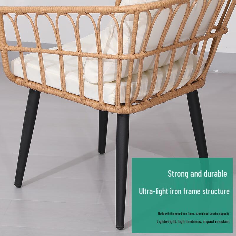 OLOMM Outdoor PE Rattan Chair
