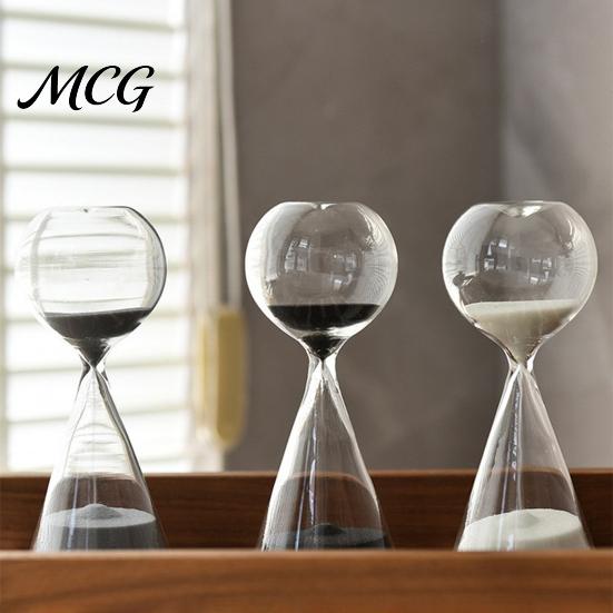 Healing Desk Ornament Hourglass Ornaments, 15 Min Sand Timer, Nordic Minimalist Unique Artistic Home Decor, Glass Desktop Gift Stress Relief