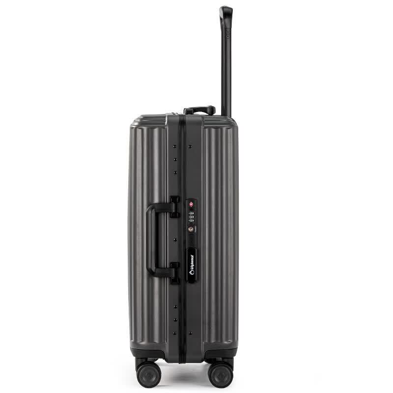 Жесткий чемодан Diplomat DS-13090 для ручной клади