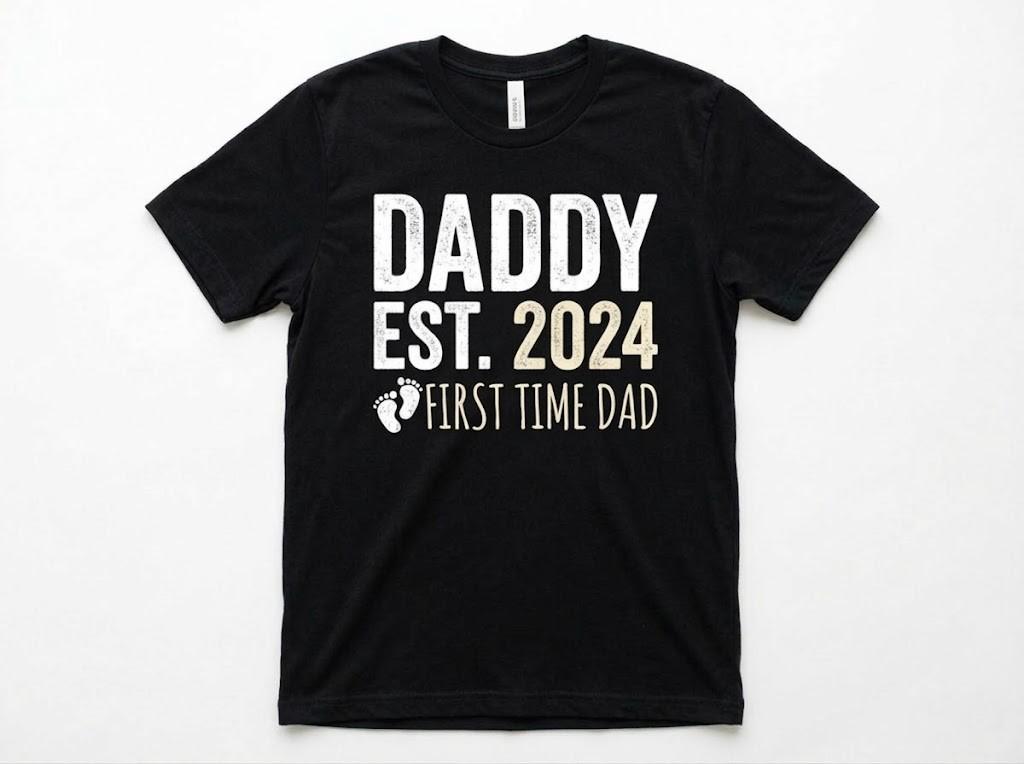 Daddy Est 2024 First Time Dad Shirt New Dad Gift Father's Day T-Shirt Men Cotton Unisex T-Shirt