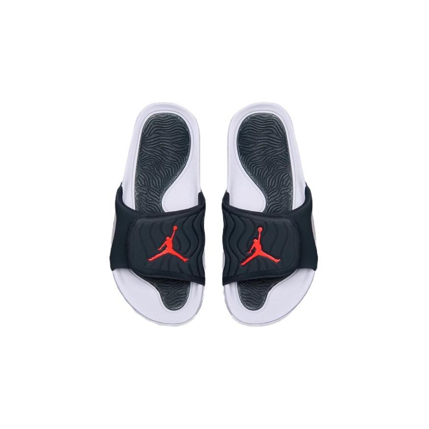 Jordan Casual Comfortable Non-Slip Wear-Resistant Outdoor Slippers Kids Footwear White Black 705171-023