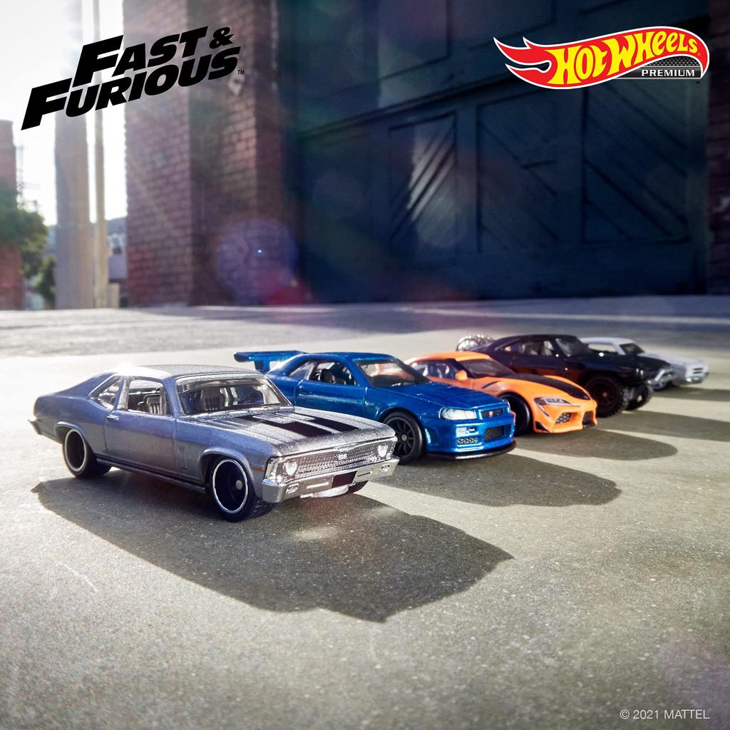 Hot Wheels Fast & Furious Premium - Fast Superstars '70 Chevy Nova SS GRK50 Silver