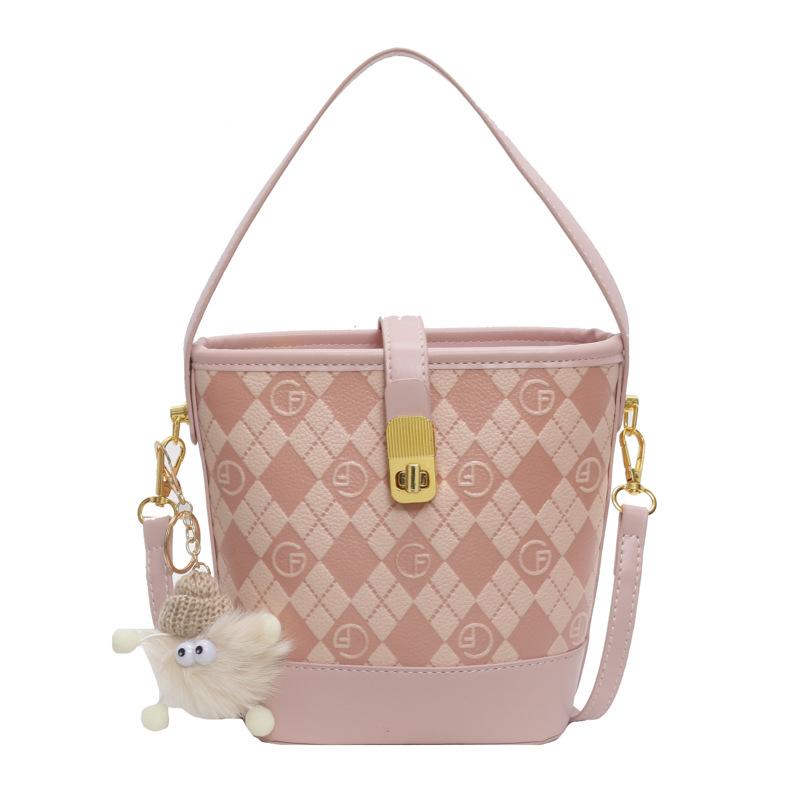 Hand Carry Versatile Women's New Fashion Shoulder Bag Casual Women's Bag