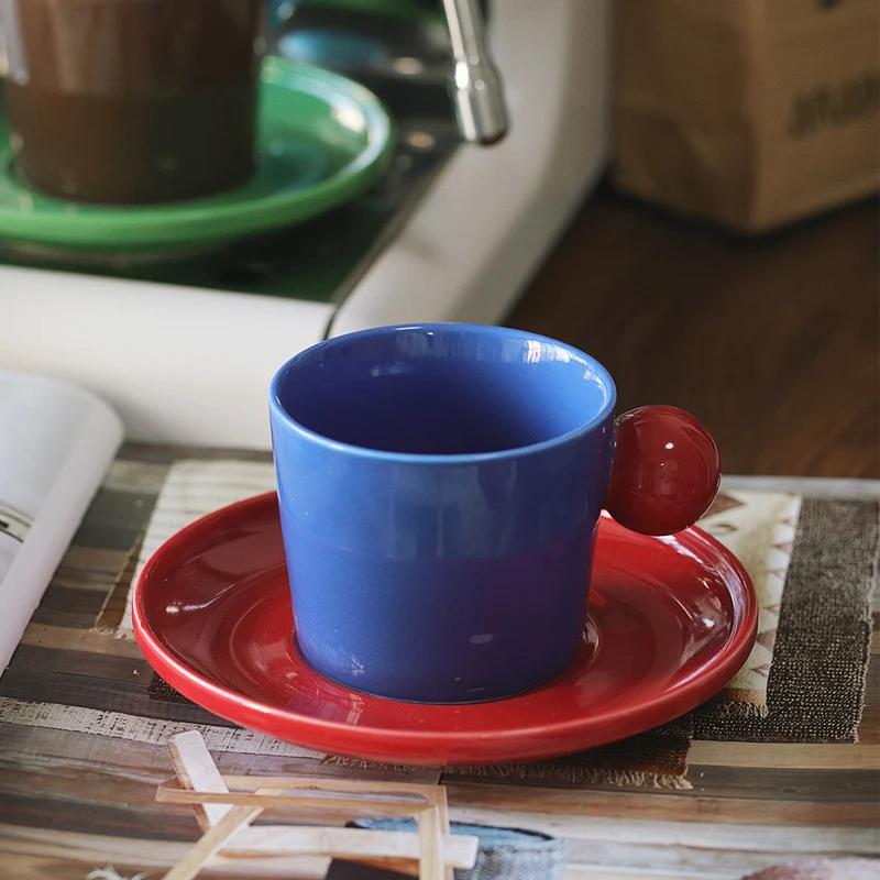 Творческий современный стиль керамические кофейные чашки для дома интересные и изысканные пары стаканов для воды высокого класса уникальные рождественские подарки